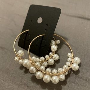 White Pearls Gold Hoop Earrings